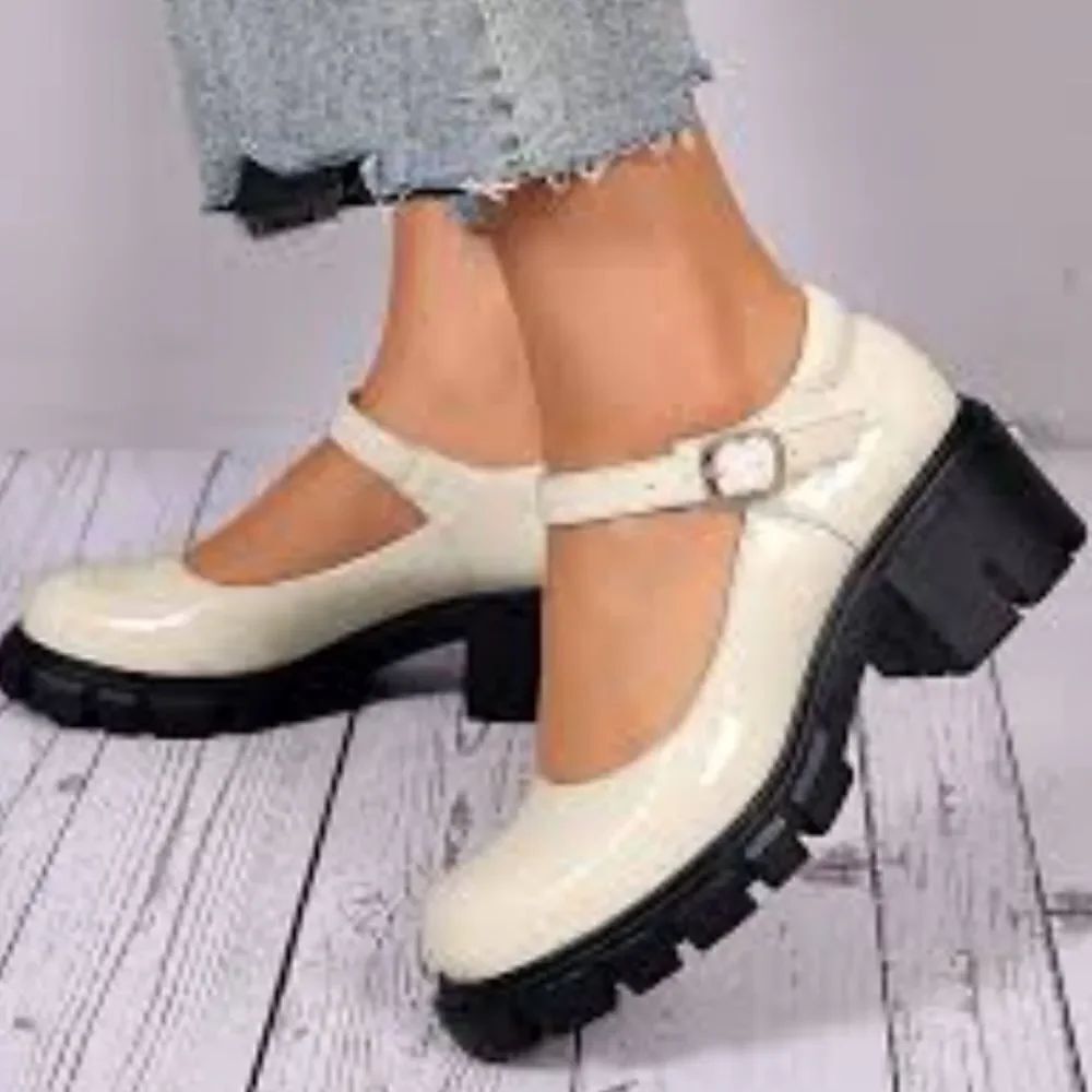 BRAND NEW CHASE+C WOMEN’S ROUND TOE T-STRAP BLOCK HEEL SHOE G1